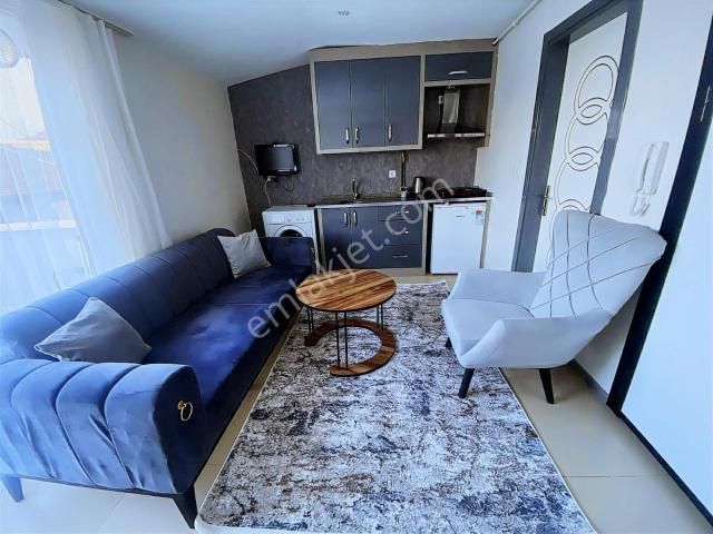 Pelitlibağ Hürriyet Cadde Dibi Kiralık 1+1 Teraslı Lüks Apart