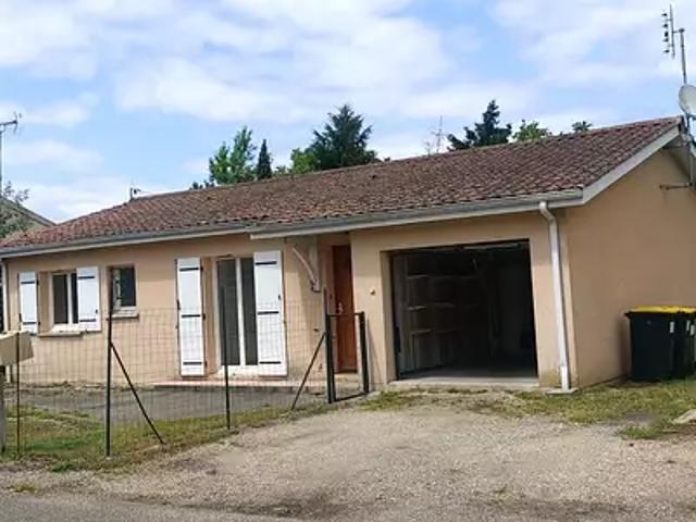 Pellegrue 33790 Location maison 4 pièces t4 au dernier étage