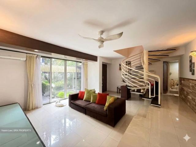 Pepys Hill Condominium D5, Condominium