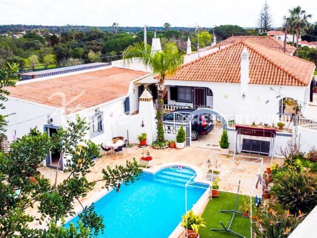 Perto da Quinta do Lago Moradia Térrea V3 para Venda em Ludo 128m² Almancil