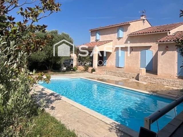 Pertuis: villa T6 de 166m² au calme avec piscine