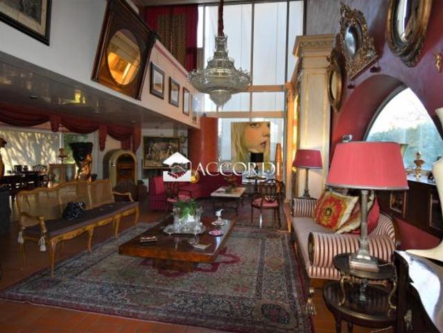 Per coloro che vogliono osare, splendida Villa in vendita in Comune di Roveredo in Piano. TRATTATIVA RISERVATA