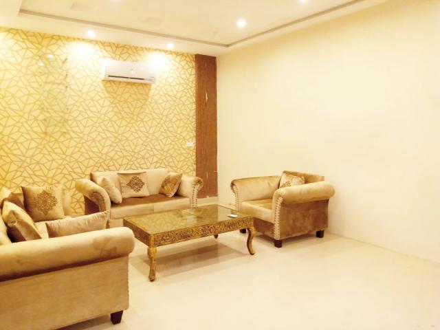 Per Day Furnished Flats Availabl For Rent Lahore Golf View Residencia ID 71484