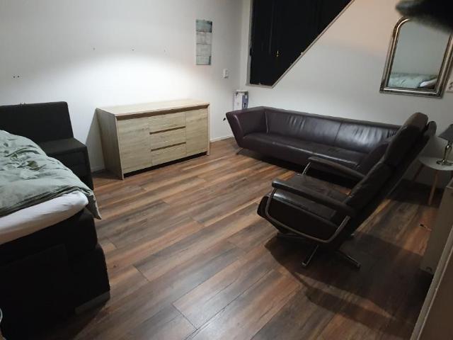 Per direct beschikbaar kamer voor werkende