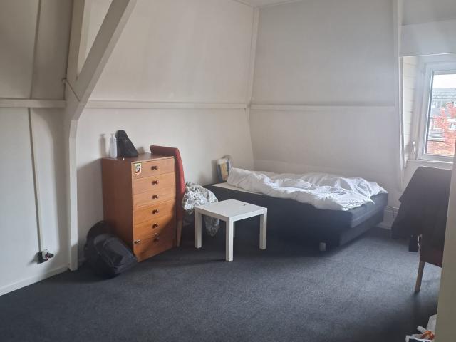 Per direct kamer vrij,centraal Hengelo