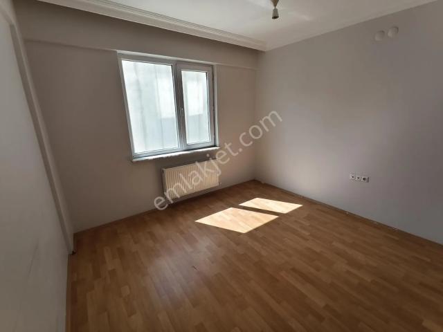 Pera'dan Ömerağa Mh. Kanat Sk. Dublex Kiralık 3+1 Daire