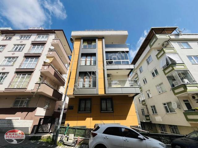 {peradan} Libadiye Cad. İskânlı otoparklı Satılık Dublex Daire