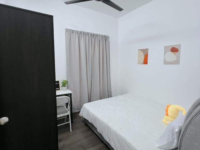Perai @ Female Middle Room For Rent