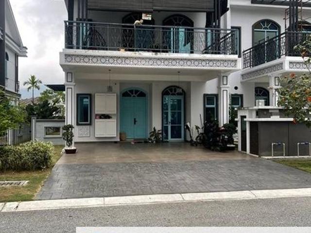 Peranakan Straits, Setia Eco Templer