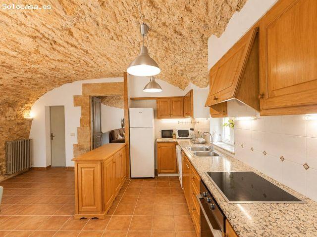 PERATALLADA | Exclusiva masía del siglo XVIII restaurada con esencia original en el corazón del Baix