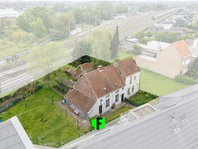 Perceel bouwgrond of renovatieproject van 3 woningen te Bla…