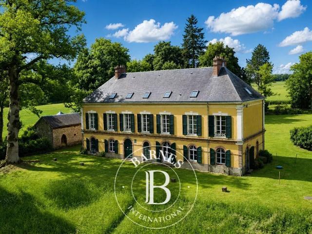 Perche propriété de 182 ha 281m² La Croix du Perche