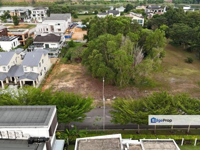 Perdana Lakeview East