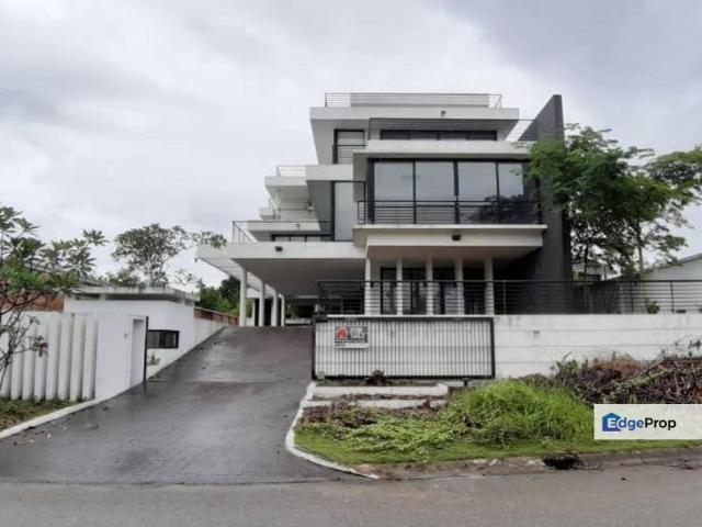 Perdana Lakeview East