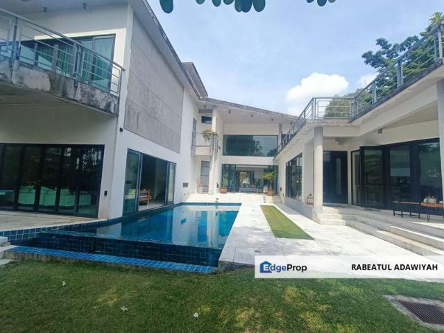 Perdana Lakeview East