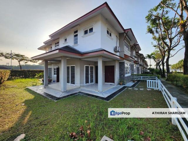 Perdana Lakeview East