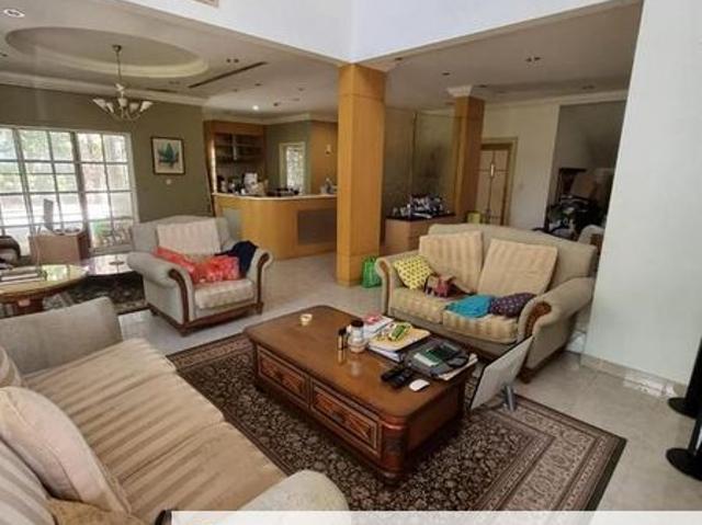 Perdana Lakeview East