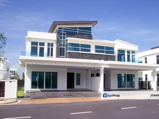 Perdana Lakeview East