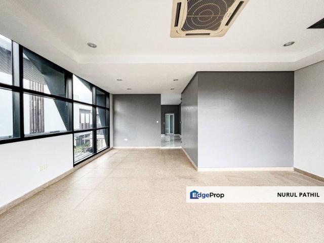 Perdana Lakeview East