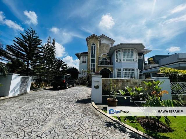 Perdana Lakeview East