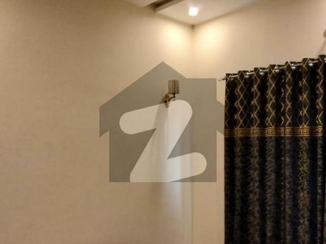 Perfect Dream Home for Modern Families | 5 Marla Elegant House with Premium Construction Quality, Stylish Interiors & Functional Living Spaces Available for Rent DHA 9 Town
