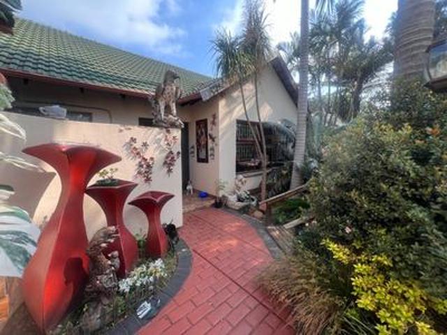 perfect family house with so much ex.