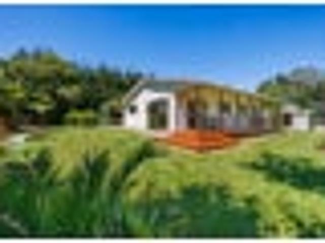 Perfect family lifestyle 1.6ha
