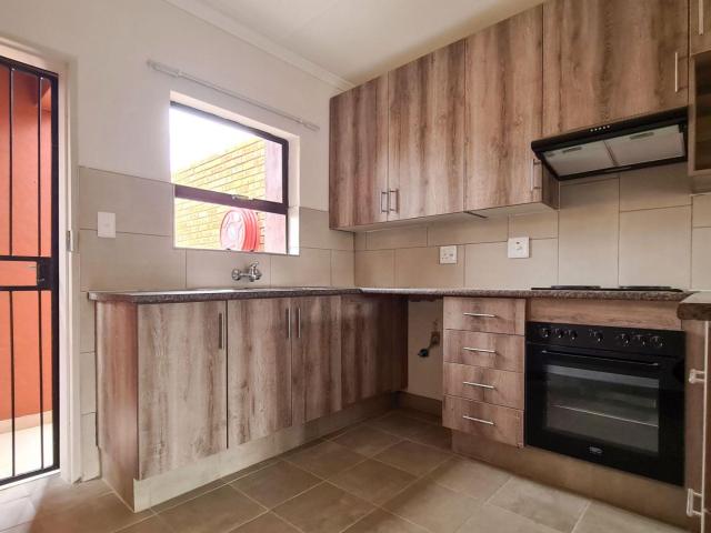 Perfect First Floor 2Bedroom lockup and go!