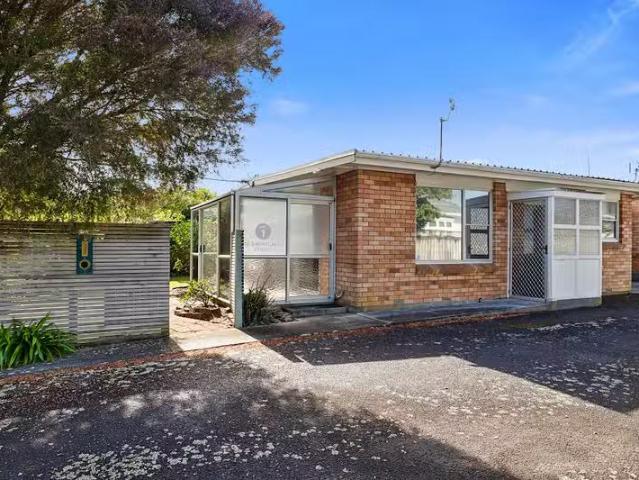 PERFECT INNER CITY ABODE – First National Real Estate