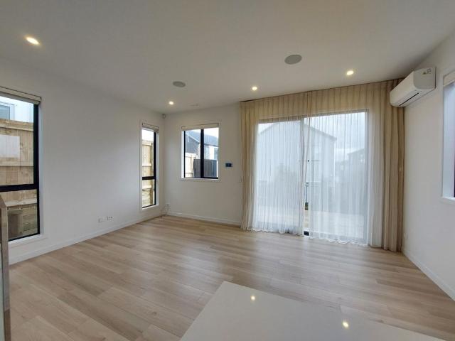 Perfect Location at Heart of Silverdale