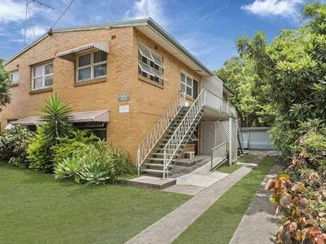 PERFECT LOCATION WALK JUNCTION PARK SS BURANDA SHOPS BSSSC CATCHMENT