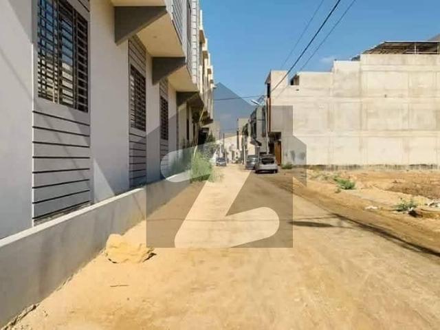Perfect Prime Location 120 Square Yards Residential Plot In Sadaf Cooperative Housing Society For Sale