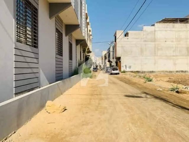 Perfect Prime Location 120 Square Yards Residential Plot In Sadaf Cooperative Housing Society For Sale