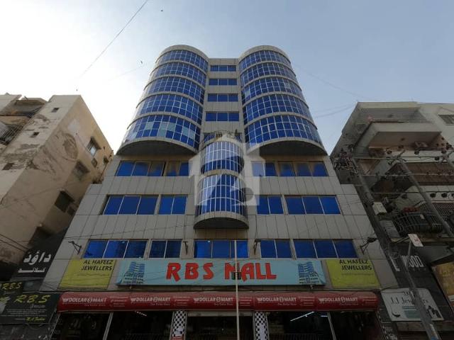 Perfect Prime Location 870 Square Feet Office In Gulistan E Jauhar For Sale
