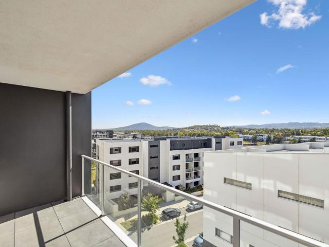 Perfect Start or Smart Investment with Scenic Views