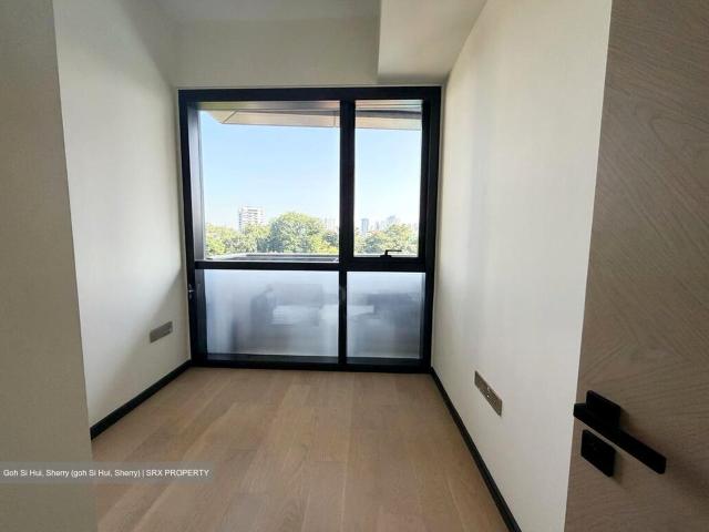 Perfect Ten D10, Apartment