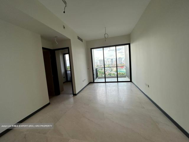 Perfect Ten D10, Apartment