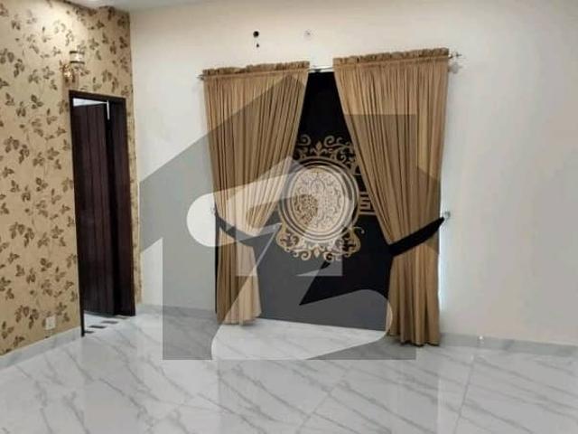 Perfect 10 Marla House In Bahria Town Sector E For sale