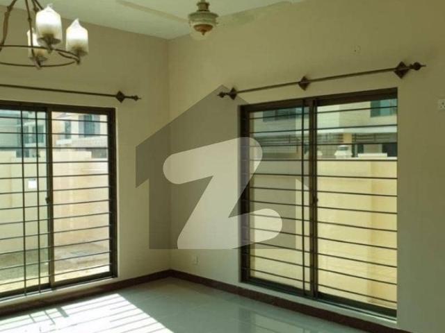 Perfect 427 Square Yards House In Askari 5 Sector H For Sale