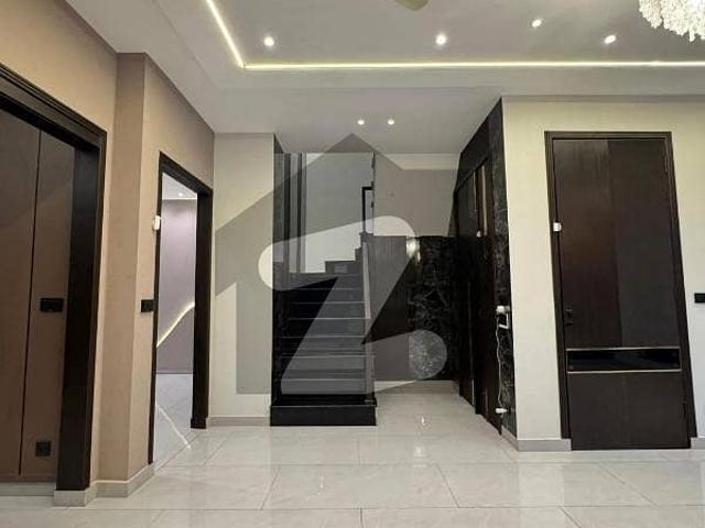 Perfect 6 Marla Lower Portion In Mumtaz City For Rent