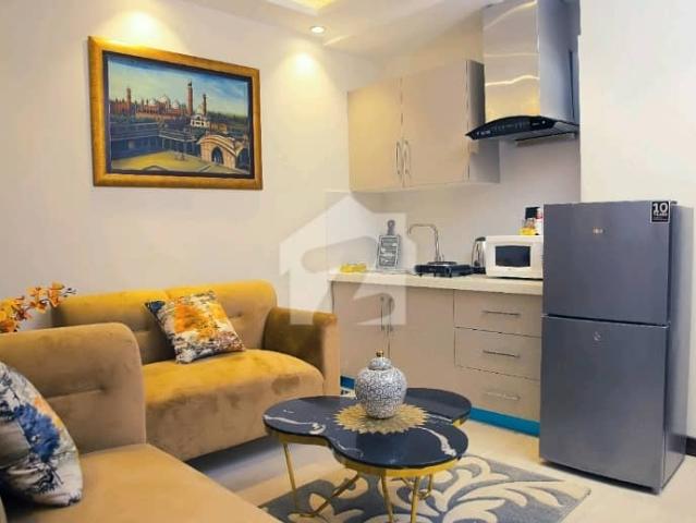 Perfect 850 Square Feet Flat In Bahria Town Sector C For sale