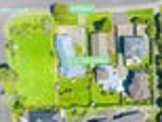 Perfectly Positioned in the Heart of Mairangi Bay