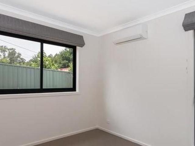 Perfectly presented Waniassa townhouse