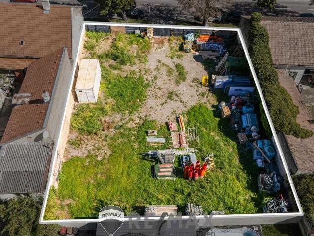 Perfekt Für Bauträger Attraktives Grundstück im Zentrum von Gramatneusiedl!