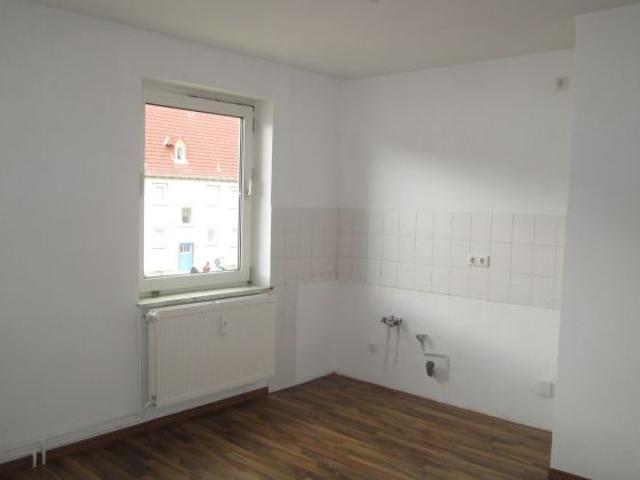 Perfekt für Singles: Wohnküche & moderne Dusche