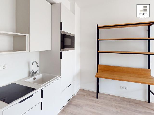 Helle 1 Zimmer Wohnung mit Einbauküche