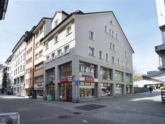 Perfekte Lage Freuen Sie sich auf ideale Verbindungen