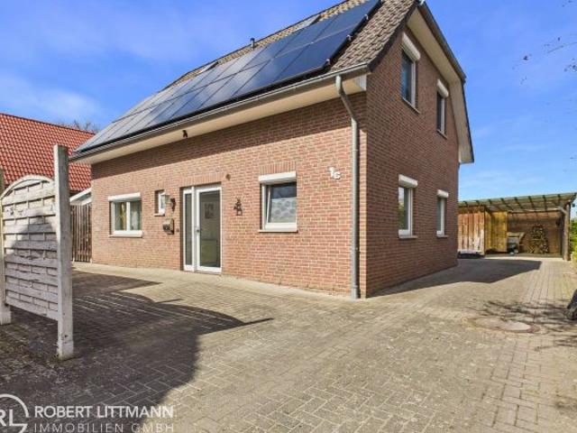 Perfektes Familienhaus im grünen Dwoberg: Garten, Terrasse und viel Raumplatz für Ihre Lebensqualität