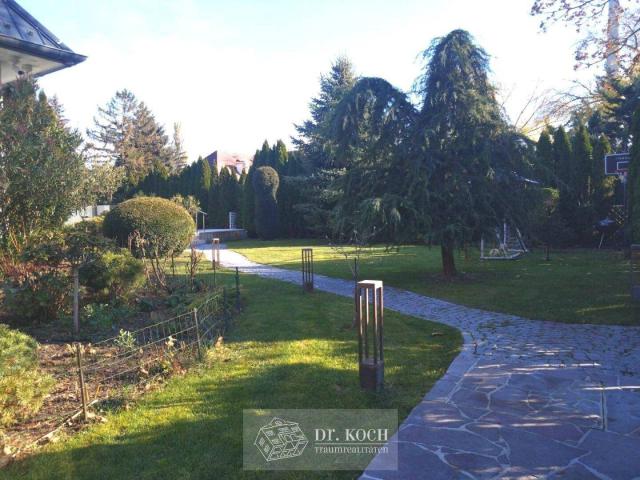 Perfektes Haus mit beheiztem Pool in Bruckhaufen