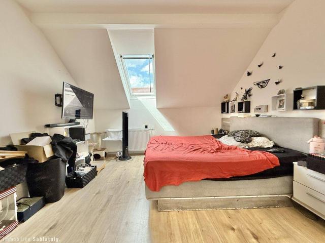 PERFEKTES ZUHAUSE IM HERZEN VON TRAISMAUER! Stilvoll renovierte 3 Zimmer Wohnung!